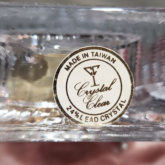 Vintage 24% Lead Crystal Quartz Small Clock - Picture 2 of 6